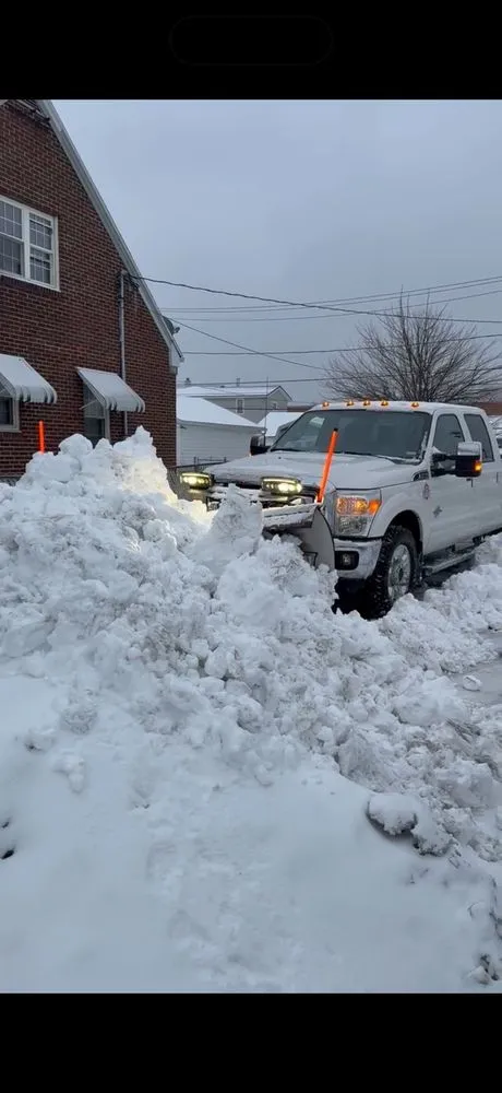 Expert landscaping services with custom design across Fremont, OH - Tobias Lawn Care & Landscaping