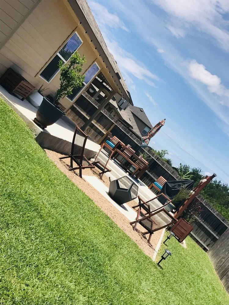 Affordable yard maintenance experts serving San Antonio, TX - Tobler Oasis Landscaping and Lawn Services