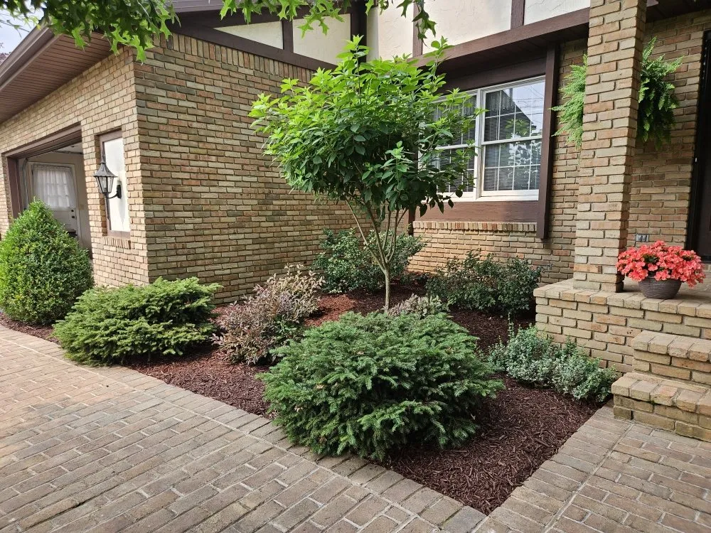 Professional residential landscaping in Canton, OH by Toby's Home and Lawn Care