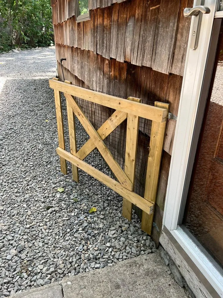 Custom outdoor landscaping in Danbury, CT by Toby’s Landscaping