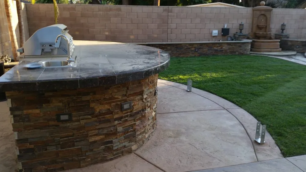 Top-rated yard cleanup service for beautiful yards across Westminster, CA - Tochihuitl