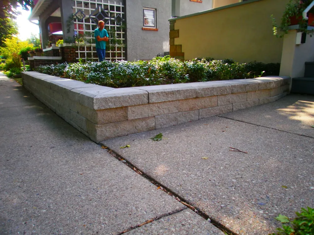 Trusted outdoor landscaping in Ypsilanti, MI by Todd Harvey & Sons