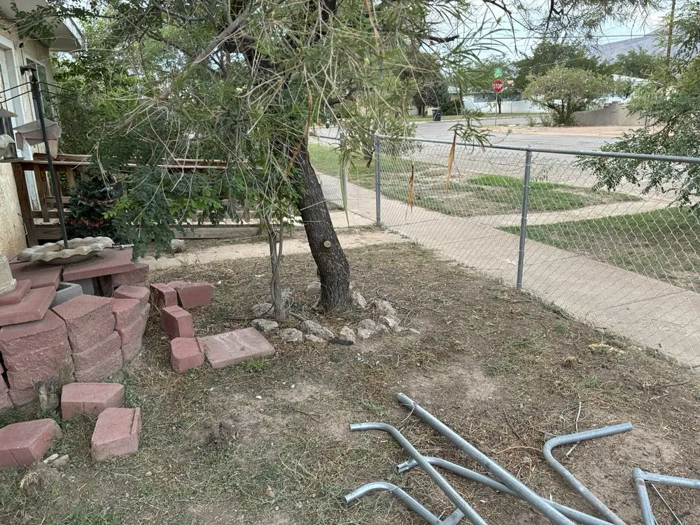 Custom garden landscaping near you across Alamogordo, NM - Todd’s Handyman Lawn and Tree Services