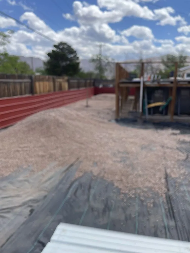 Professional yard cleanup service with custom design across Alamogordo, NM - Todd’s Handyman Lawn and Tree Services