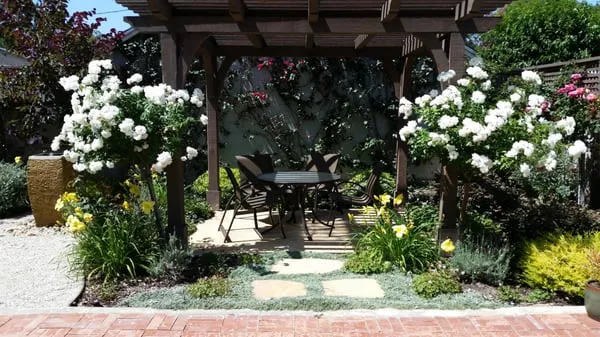 Tokiwa Landscape Logo