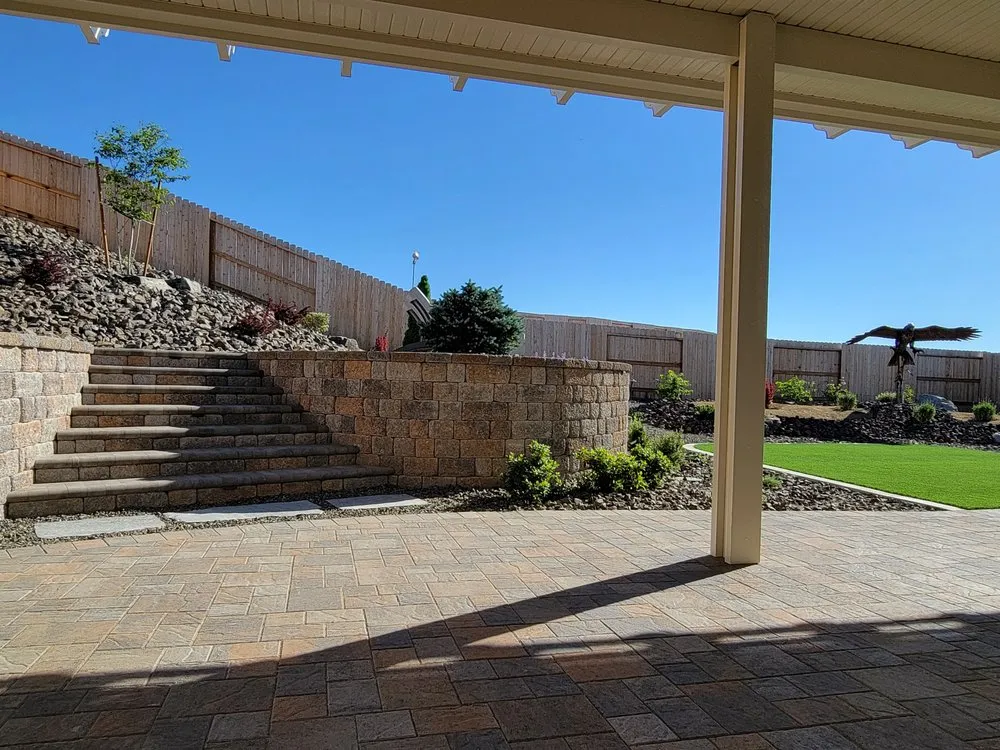 Custom yard maintenance for beautiful yards in Carson City, NV by Tom Ediss Landscape