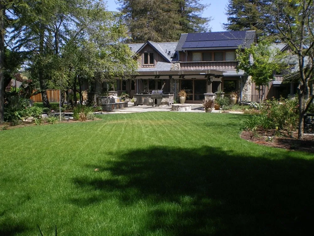 Affordable garden landscaping in Santa Cruz, CA by Tom Reily Landscape