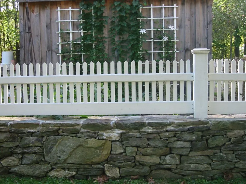 Trusted lawn mowing service with custom design across Briarcliff Manor, NY - Tom Williamson Landscaping