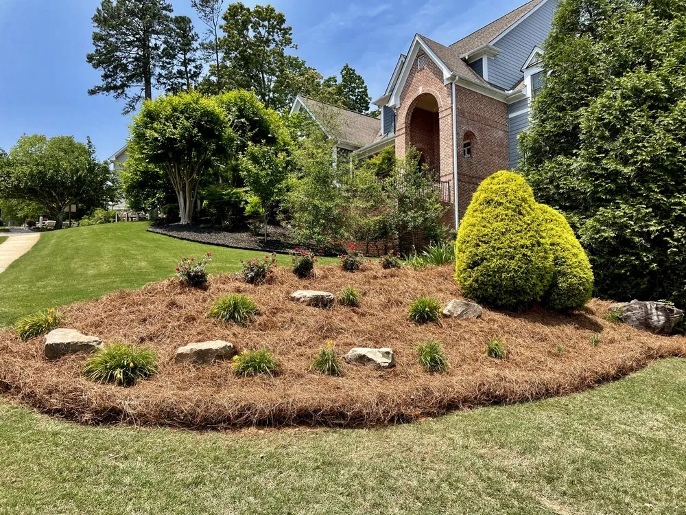 Local lawn mowing service experts serving Woodstock, GA - Tomahawk Turf Landscape