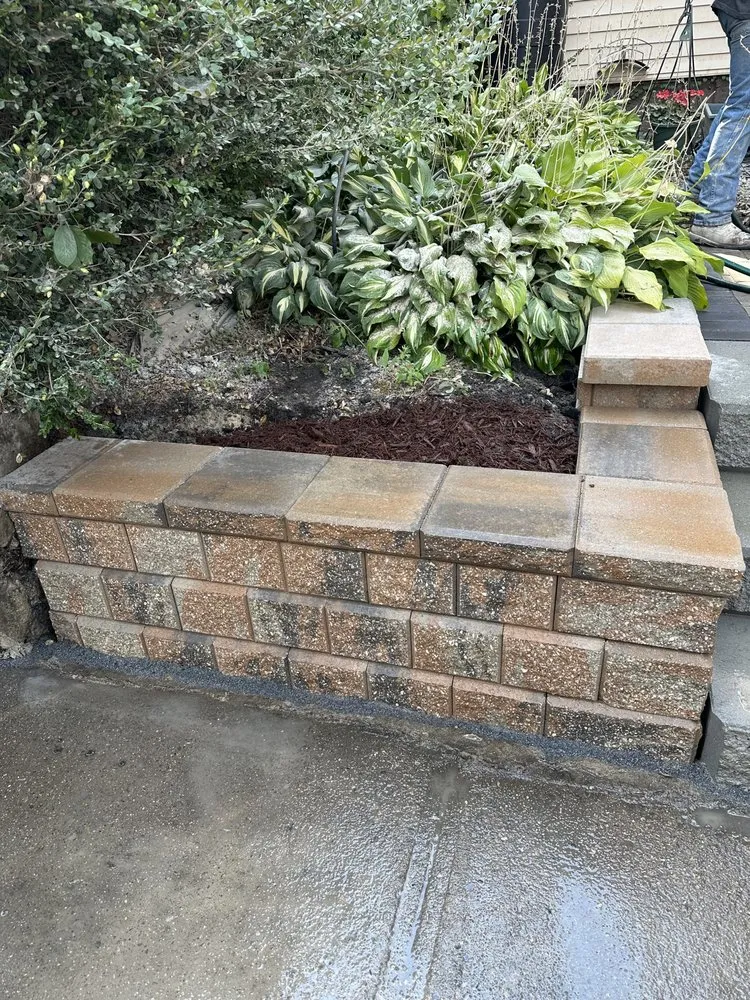 Top-rated lawn mowing service for residential properties in Butler, PA by Toma's Lawn And Landscape