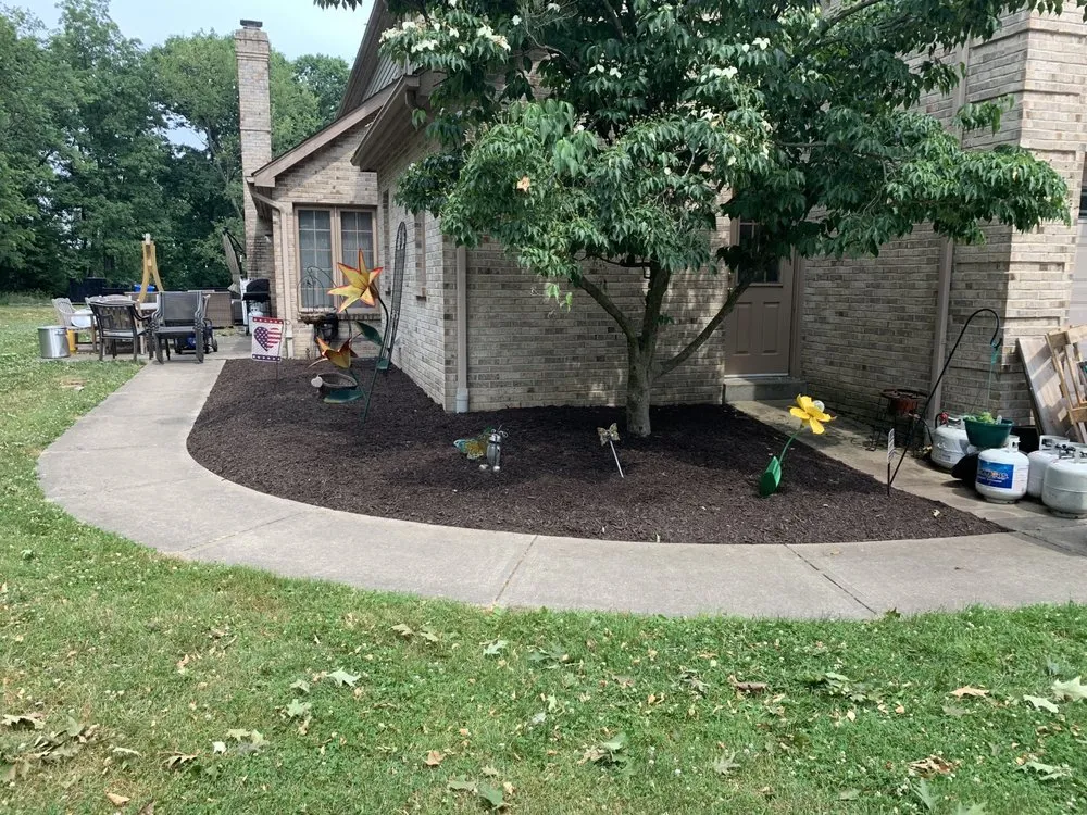 Expert landscaping services for beautiful yards across Butler, PA - Toma's Lawn And Landscape