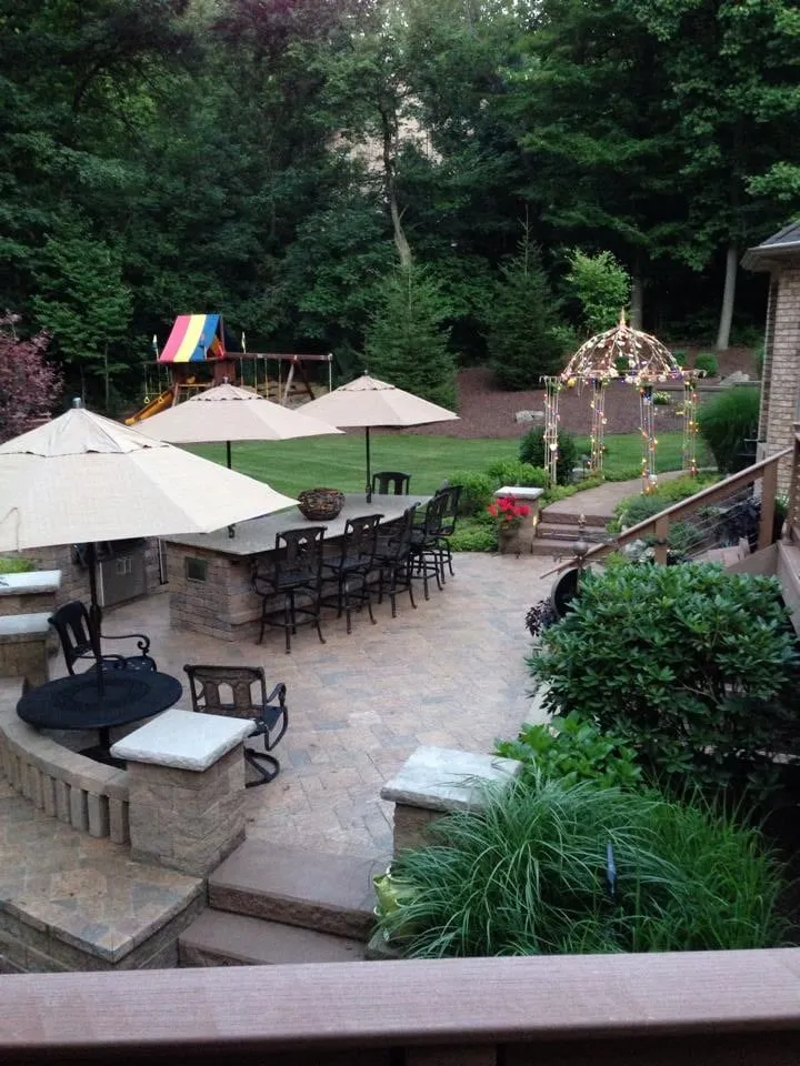 Trusted outdoor landscaping for year-round maintenance across Pittsburgh, PA - Tomasits Landscaping