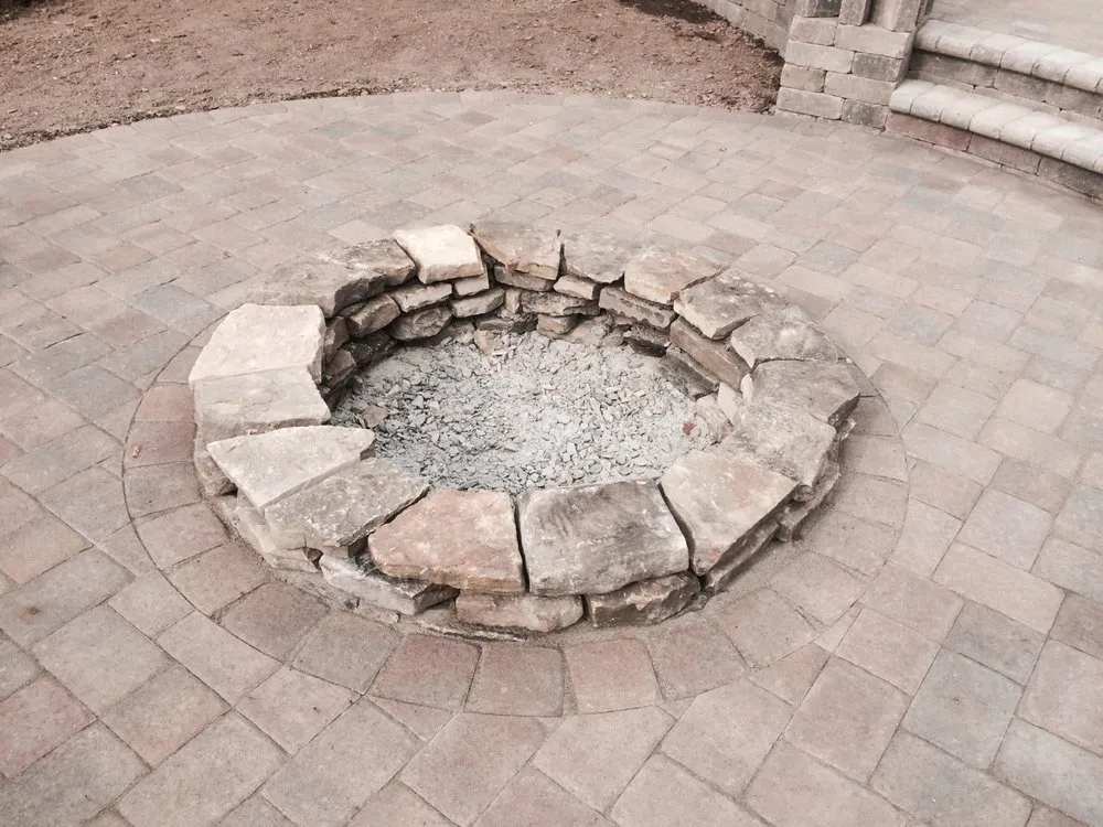 Affordable yard cleanup service in Pittsburgh, PA - Tomasits Landscaping