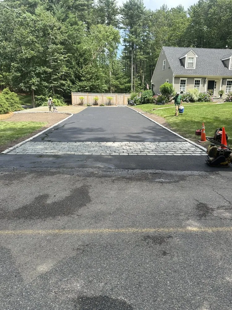 Reliable yard cleanup service experts serving Rockland, MA - Tomaz Construction & Design