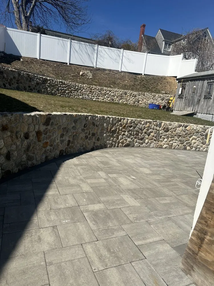 Local garden landscaping in Rockland, MA - Tomaz Construction & Design