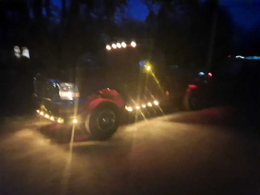 Reliable lawn mowing service experts serving Akron, OH - Tomblins Handyman Work