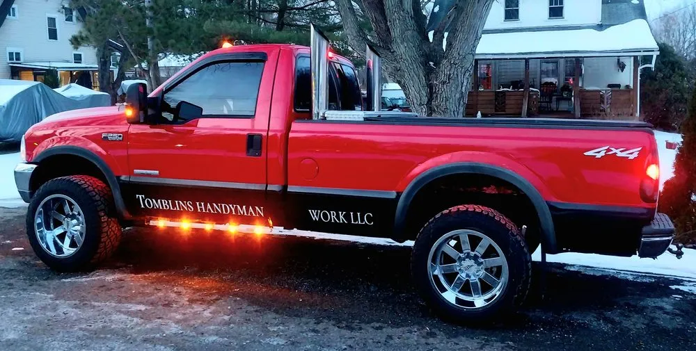 Trusted outdoor landscaping with custom design across Akron, OH - Tomblins Handyman Work