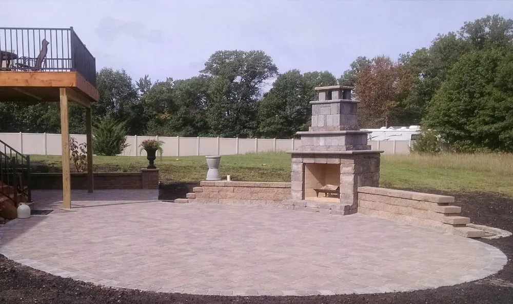 Custom garden landscaping in Stacy, MN - Tomford Landscaping