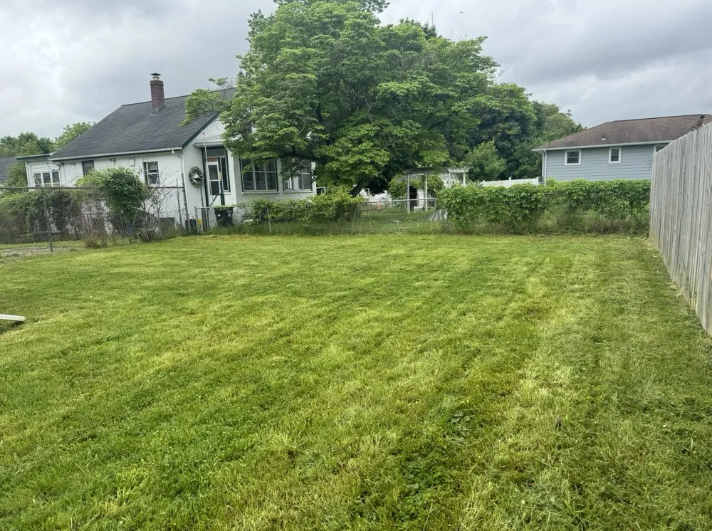 Trusted landscape installation near you in Trenton, NJ by Tommy Grass