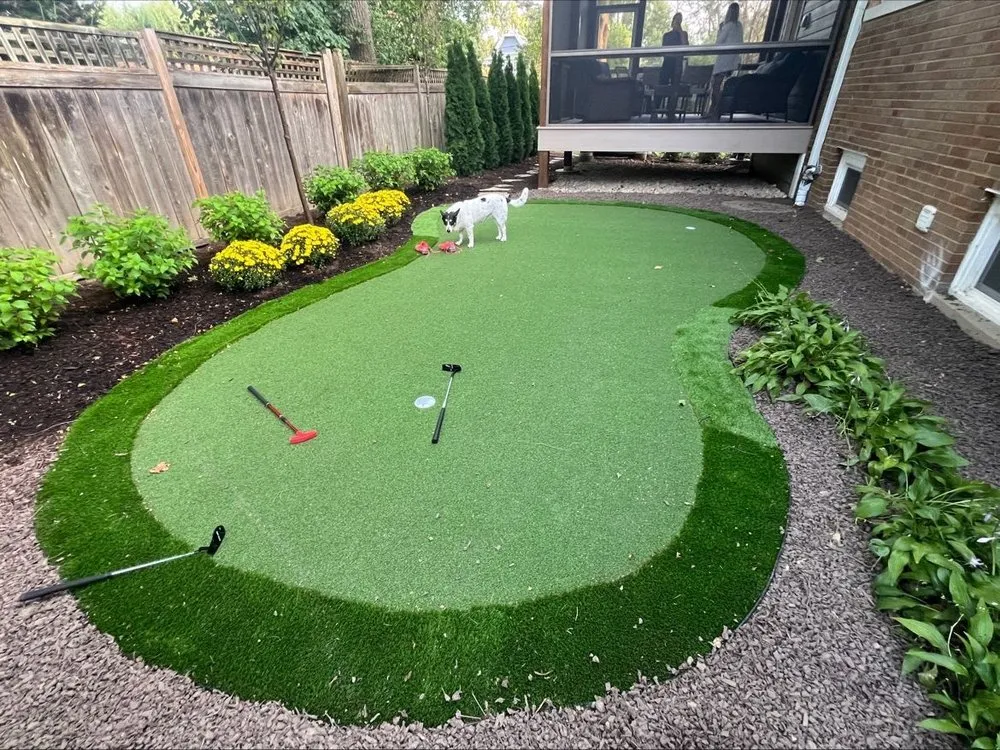 Expert lawn care service in Mount Prospect, IL by Tommy Pollina Landscape Company