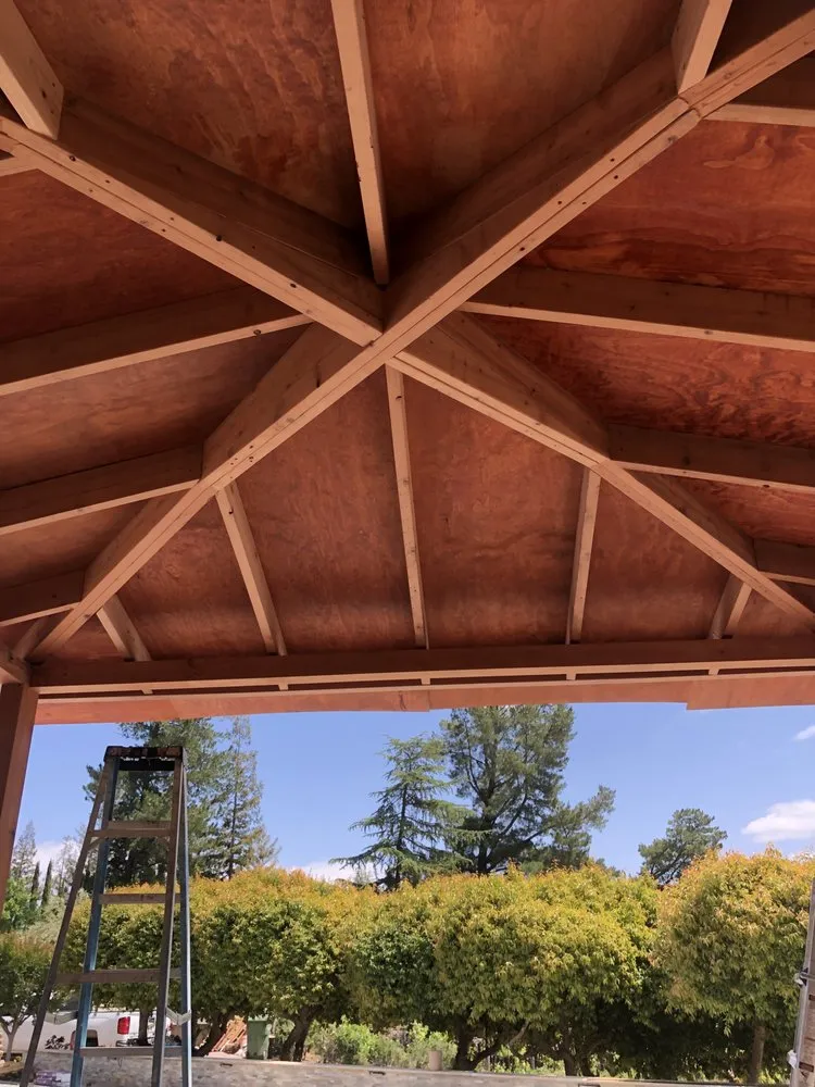 Affordable lawn mowing service for homes in Hayward, CA by Tommy Tran Landscaping