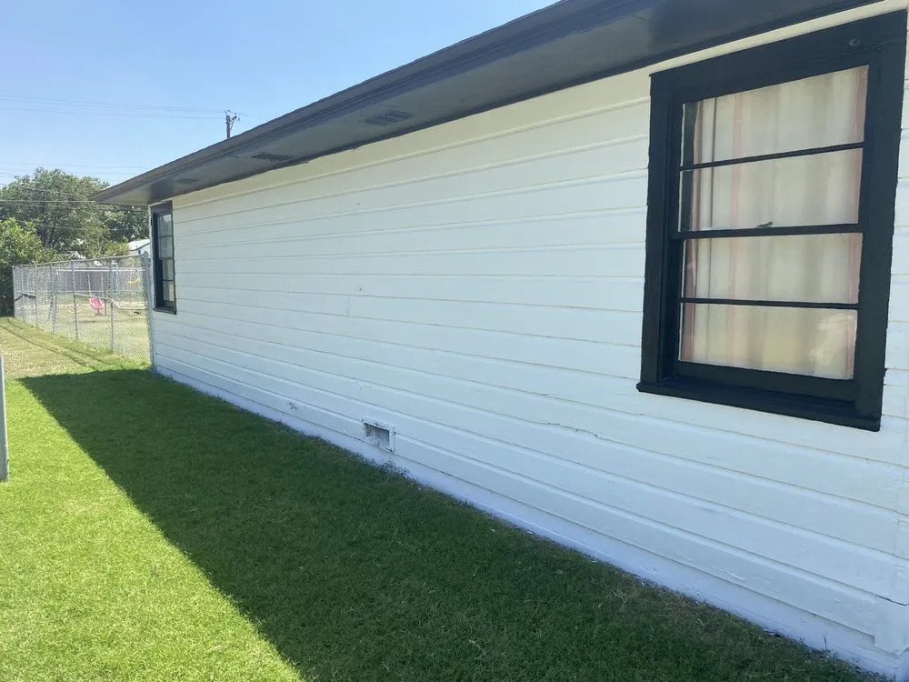 Expert garden landscaping experts serving Levelland, TX - Tommys Construction & Lawn Service