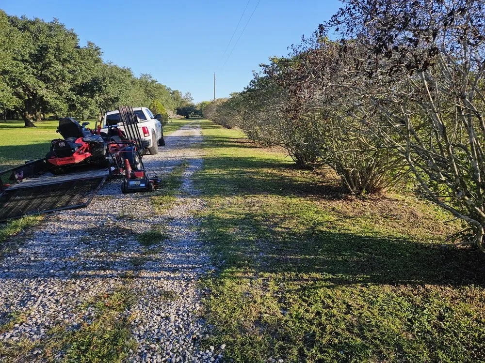Expert outdoor landscaping for outdoor upgrades in Breaux Bridge, LA by Tommy's Lawn & Landscaping Services