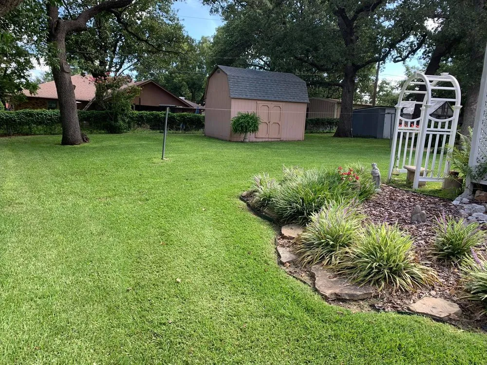 Local landscape design in Azle, TX - Tommy’s Lawn Care