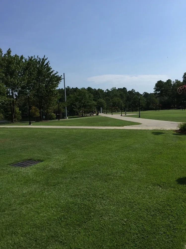 Custom outdoor landscaping experts serving North Andover, MA - Tompkins Corporation