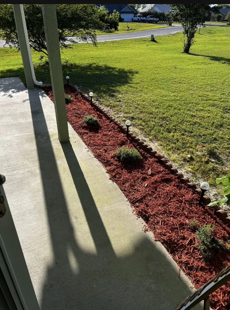 Expert lawn mowing service for residential properties across Panama City, FL - Toms Coastal Lawn Care