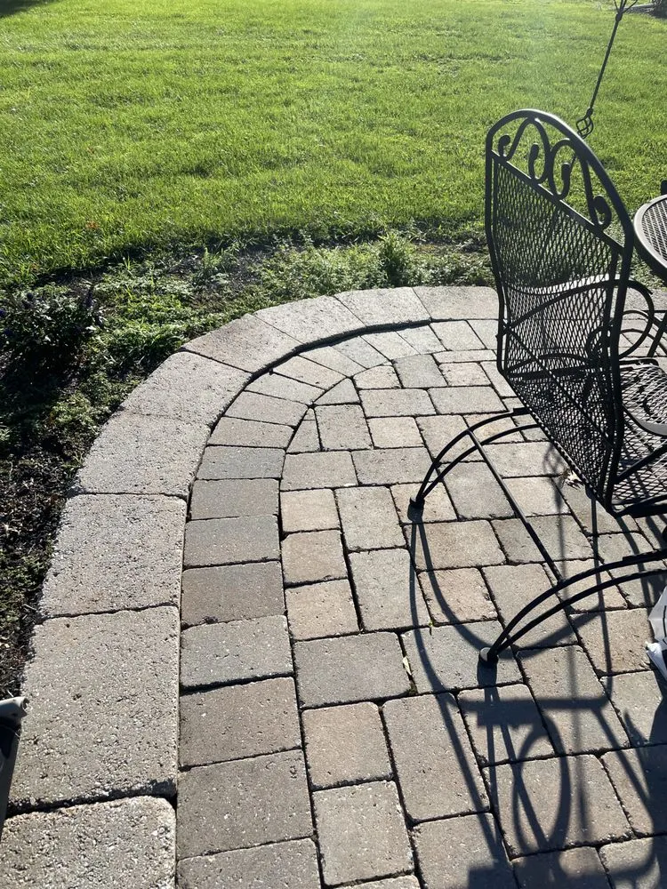 Professional landscaping services for residential properties in Harleysville, PA by Tom’s General yard work