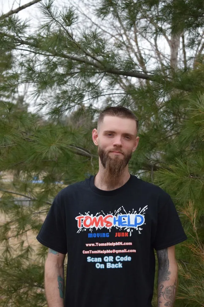 Custom lawn mowing service in Ramsey, MN by Tom's Help