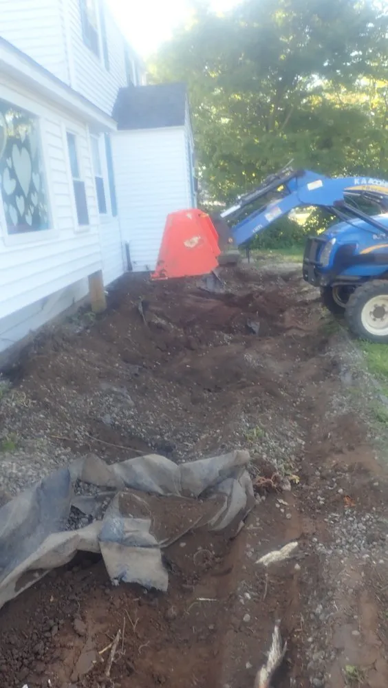 Custom landscape design for beautiful yards in Rocky Hill, CT by Tom's Landscape Co