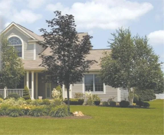 Trusted garden landscaping in Sidney, OH by Tom's Lawn & Landscape & Sidney Tree Care