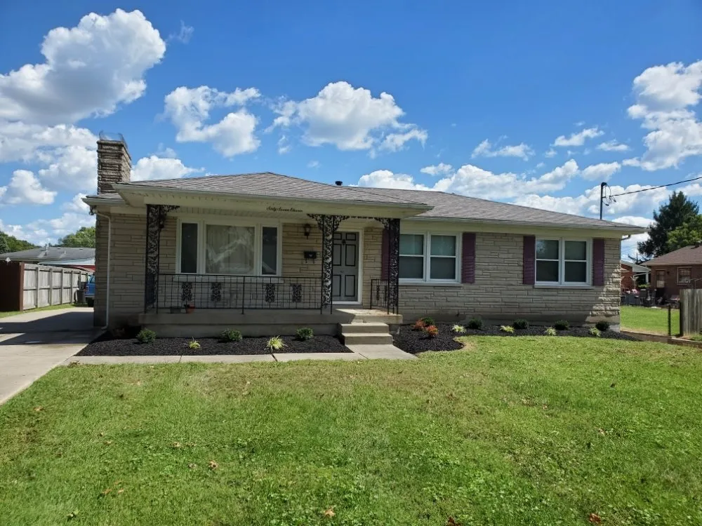 Top-rated outdoor landscaping for homes in Louisville, KY by Tom's Total Landscaping Service