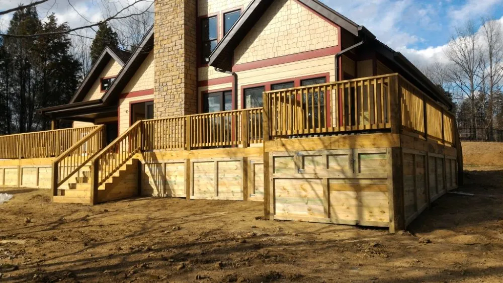 Trusted landscape design experts serving Louisville, KY - Tom's Total Landscaping Service