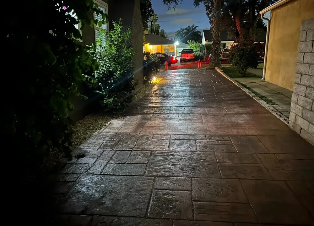 Affordable outdoor landscaping for year-round maintenance in San Fernando Valley, CA by Tonie’s Landscape & Concrete