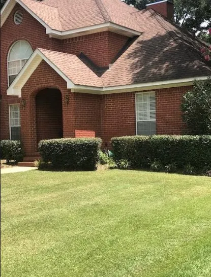 Affordable lawn mowing service in Eight Mile, AL - Tonie's Lawn Care and Pressure Washing