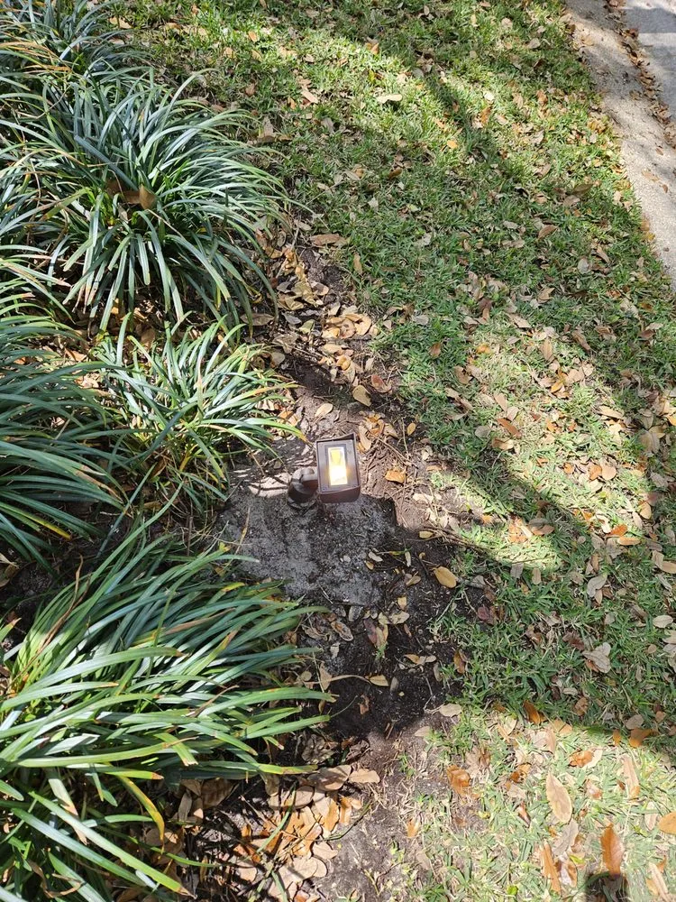 Top-rated residential landscaping for residential properties across Indiantown, FL - Tonies Lawn Service & Landscaping design