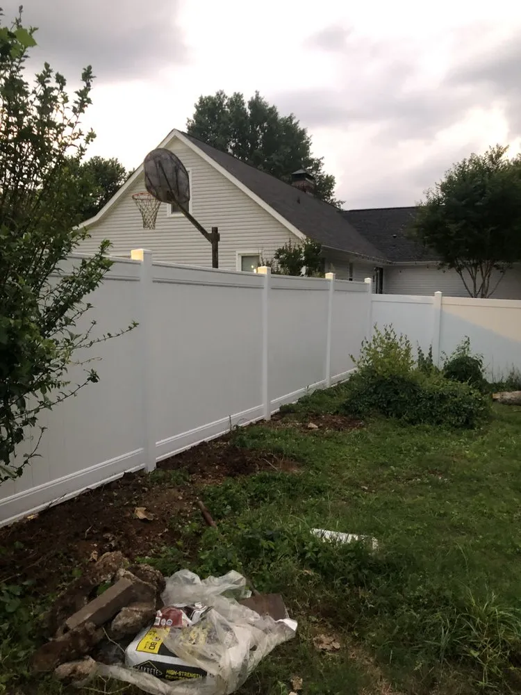 Expert yard cleanup service in Murfreesboro, TN by Tony and Son's Landscaping