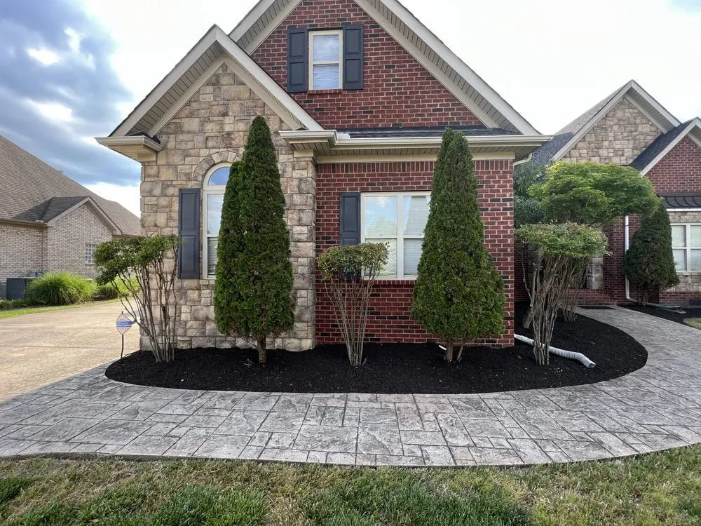 Professional garden landscaping experts serving Murfreesboro, TN - Tony and Son's Landscaping