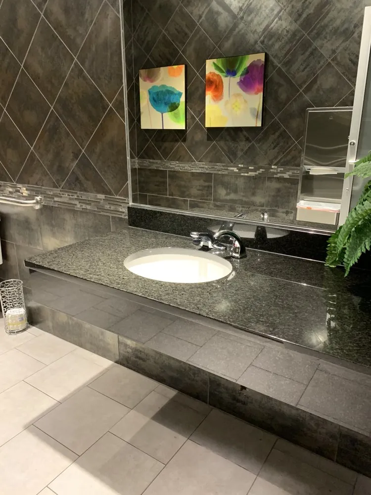 Trusted lawn mowing service experts serving Abita Springs, LA - Tony And Tammys cleaning service