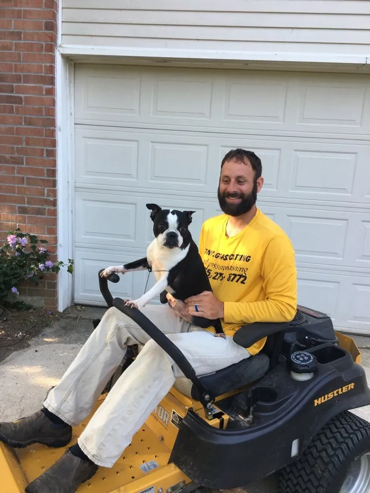 Affordable yard maintenance in Abita Springs, LA - Tony And Tammys cleaning service