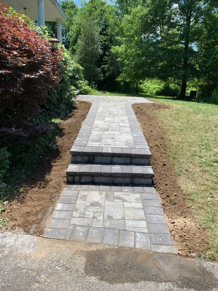 Reliable garden landscaping in Stormville, NY by Tony Contruction & Landscaping