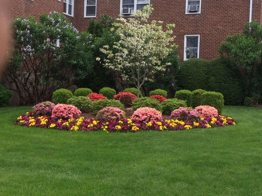 Trusted landscaping services for year-round maintenance across Tarrytown, NY - Tony Garrido Landscaping and Gardening