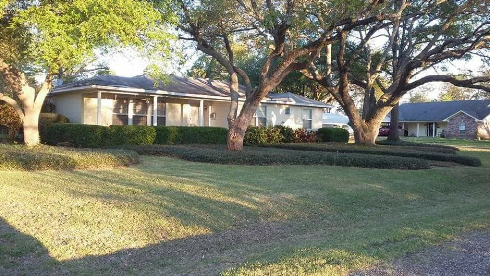 Reliable yard maintenance near you across West Monroe, LA - Tony Gregory