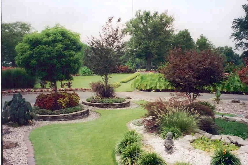 Affordable yard maintenance in Highland, IL by Tony Johnson Landscaping
