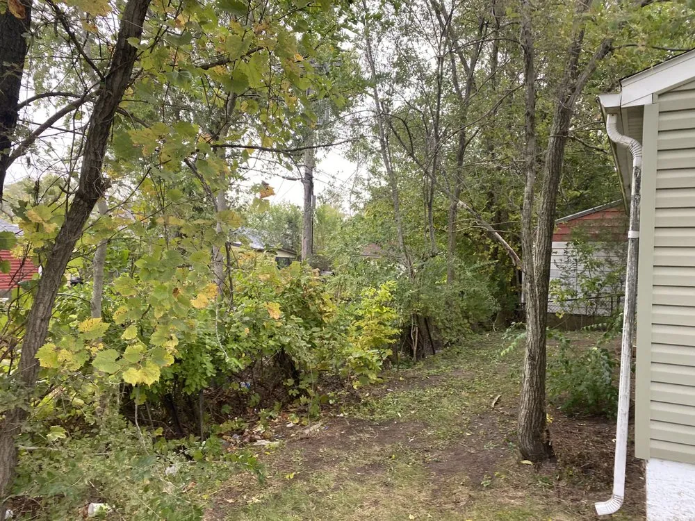 Affordable garden landscaping experts serving South Bend, IN - Tony Lawn & Handyman Services