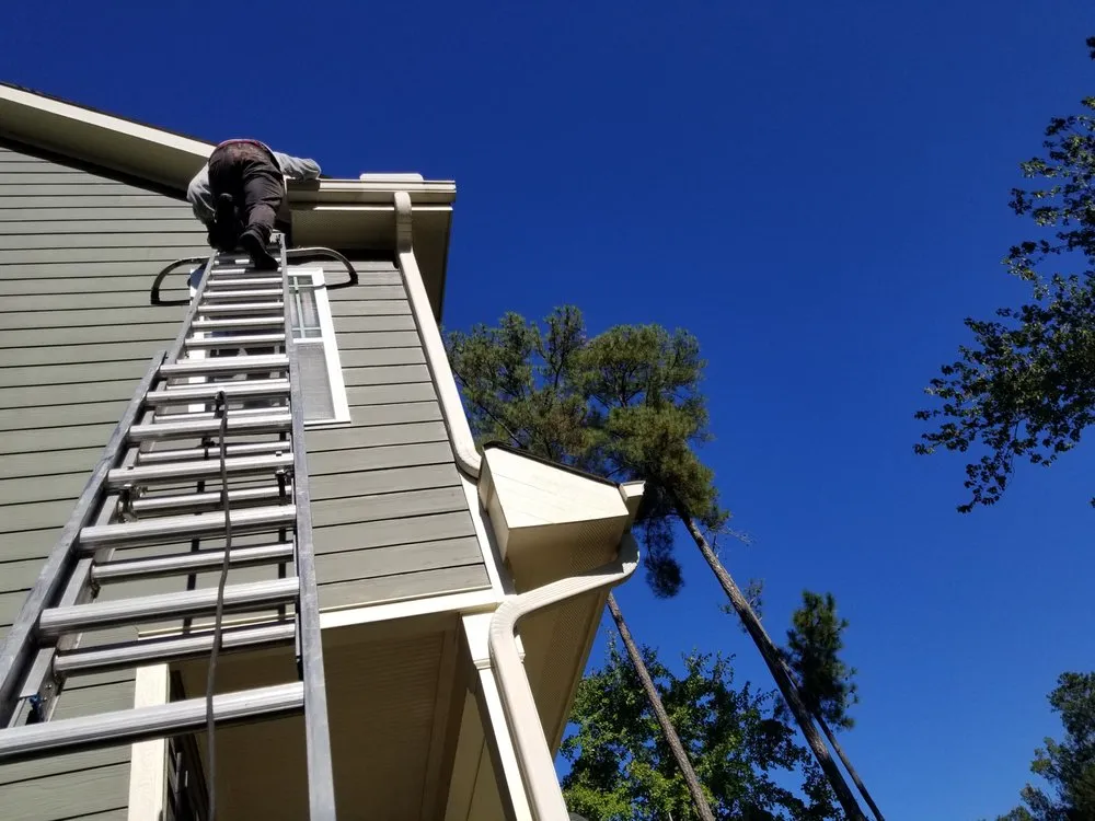Affordable lawn care service experts serving Linden, NC - Tony Lawn and Maintenance