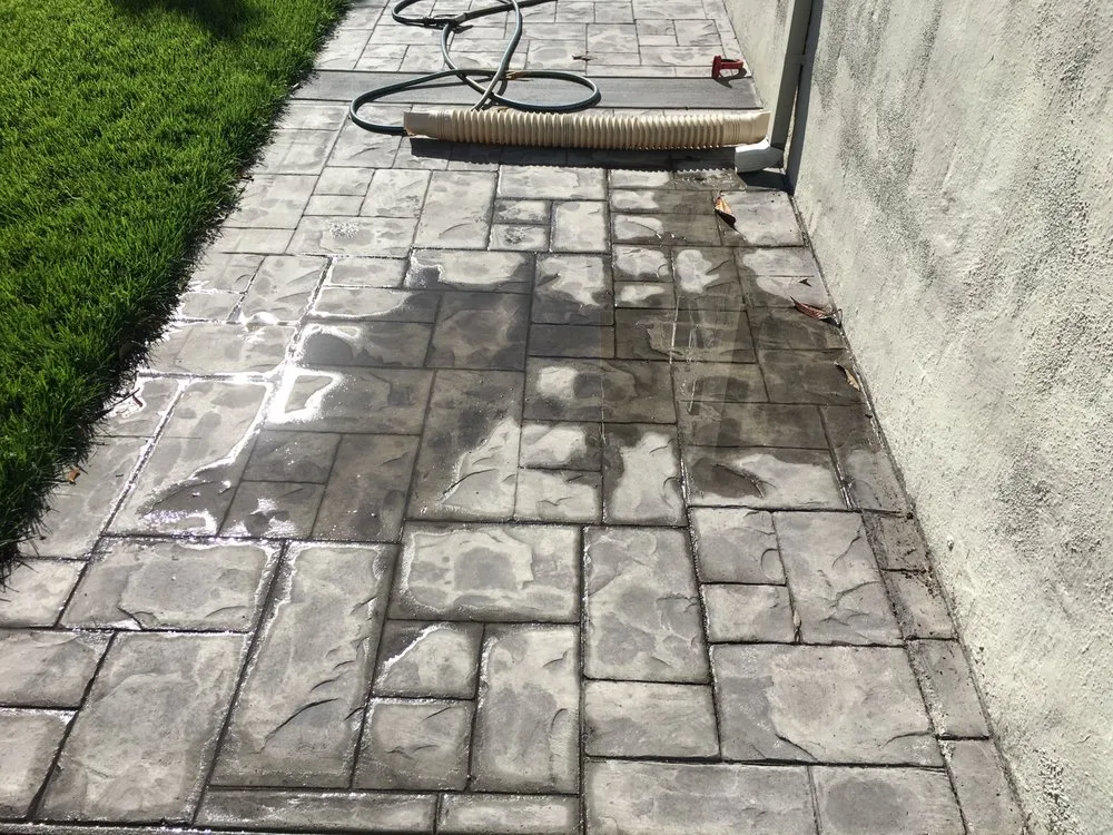 Expert lawn mowing service experts serving San Leandro, CA - Tony Roman